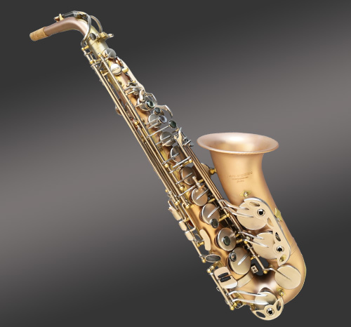 上低音萨克斯、中音萨克斯和次中音萨克斯的区别在哪里?